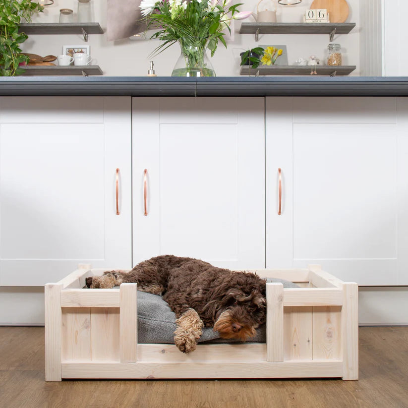 Wooden Salcombe Dog Bed - Slickers ◊ Doghouse